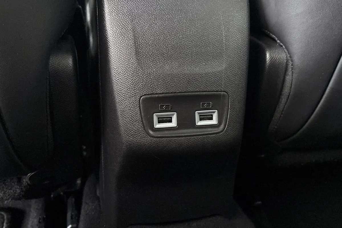 EV Allure Pack 50 kWh Stoelverwarming Keyless Camera Apple CarPlay