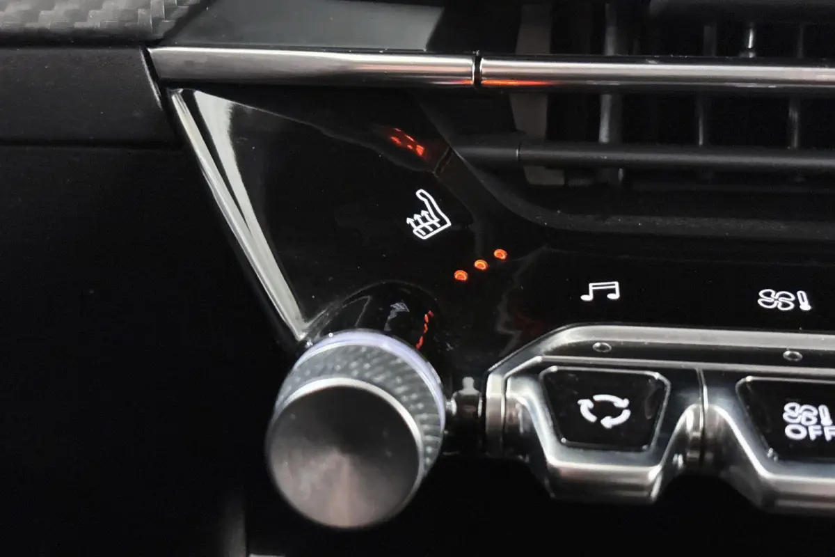 EV Allure Pack 50 kWh Stoelverwarming Keyless Camera Apple CarPlay