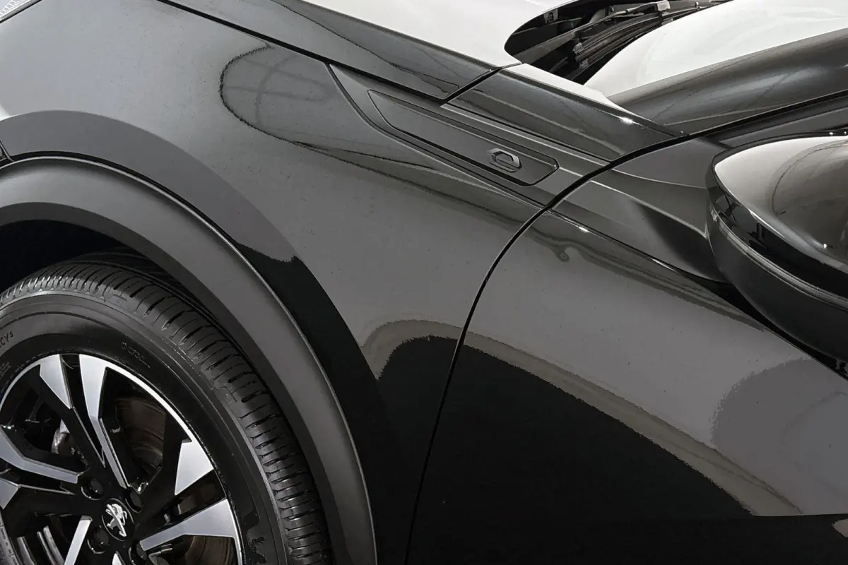 EV Allure Pack 50 kWh Stoelverwarming Keyless Camera Apple CarPlay