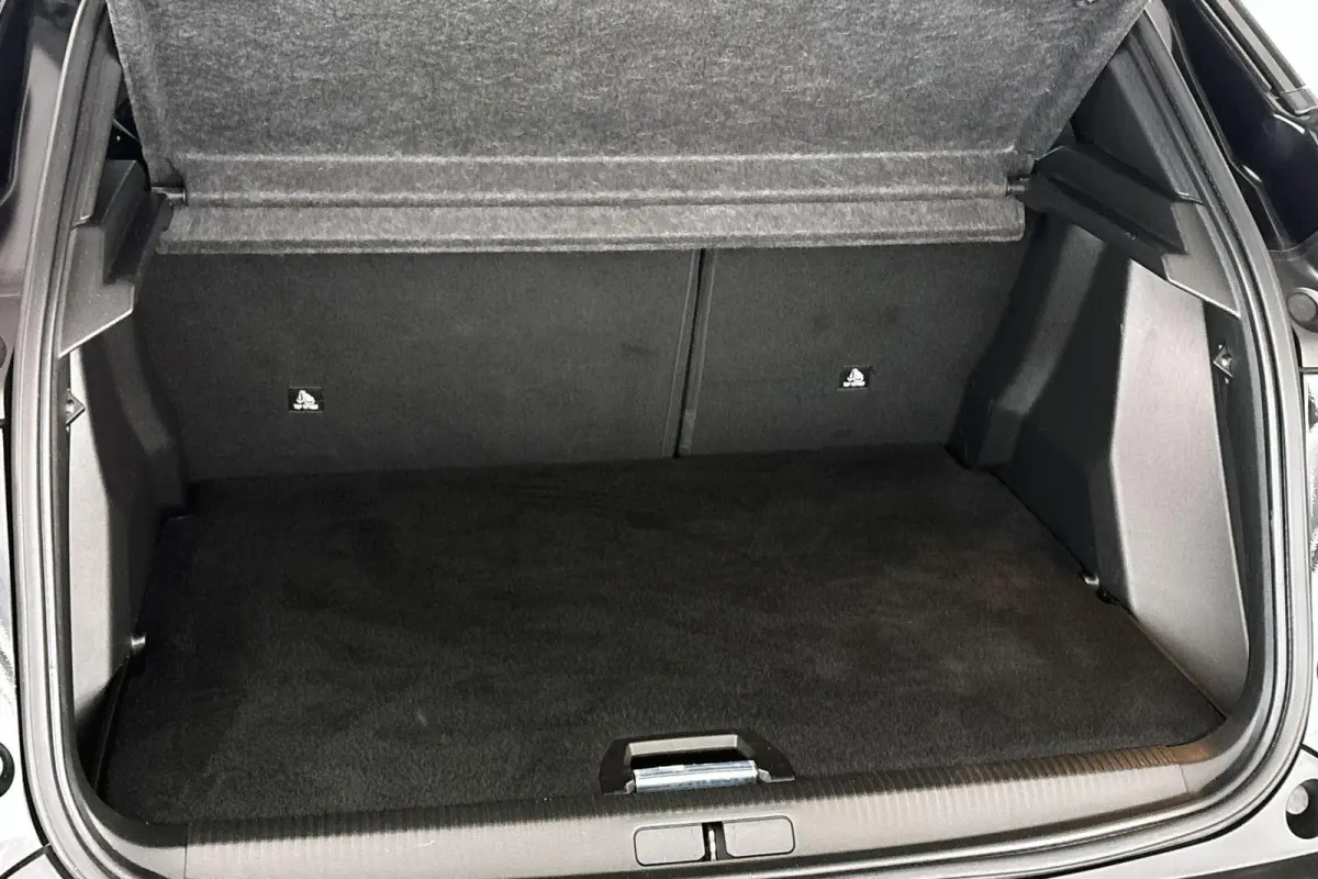 EV Allure Pack 50 kWh Stoelverwarming Keyless Camera Apple CarPlay