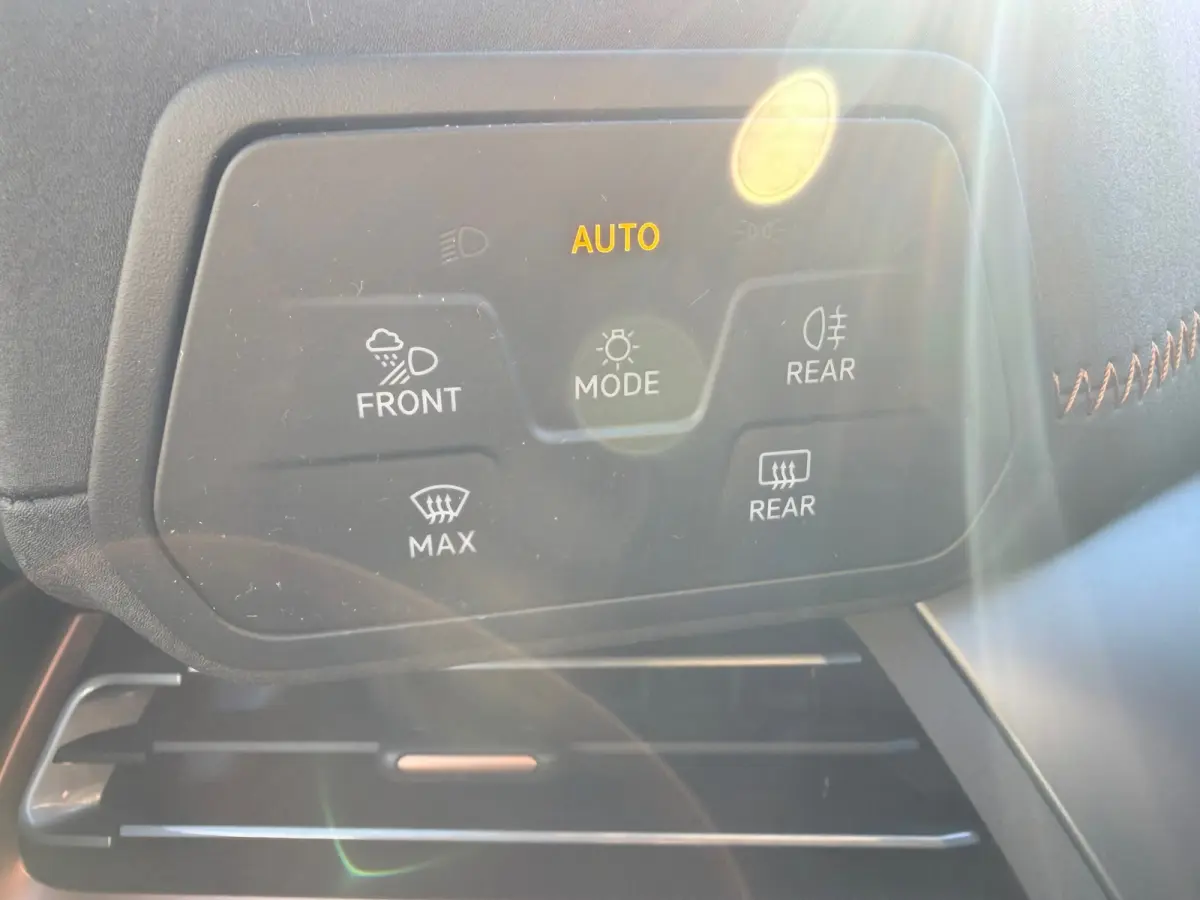 Performance One 62 kWh, SOH 93.4 %,Apple Carplay/Android,Stoelverwarming,Navigatie