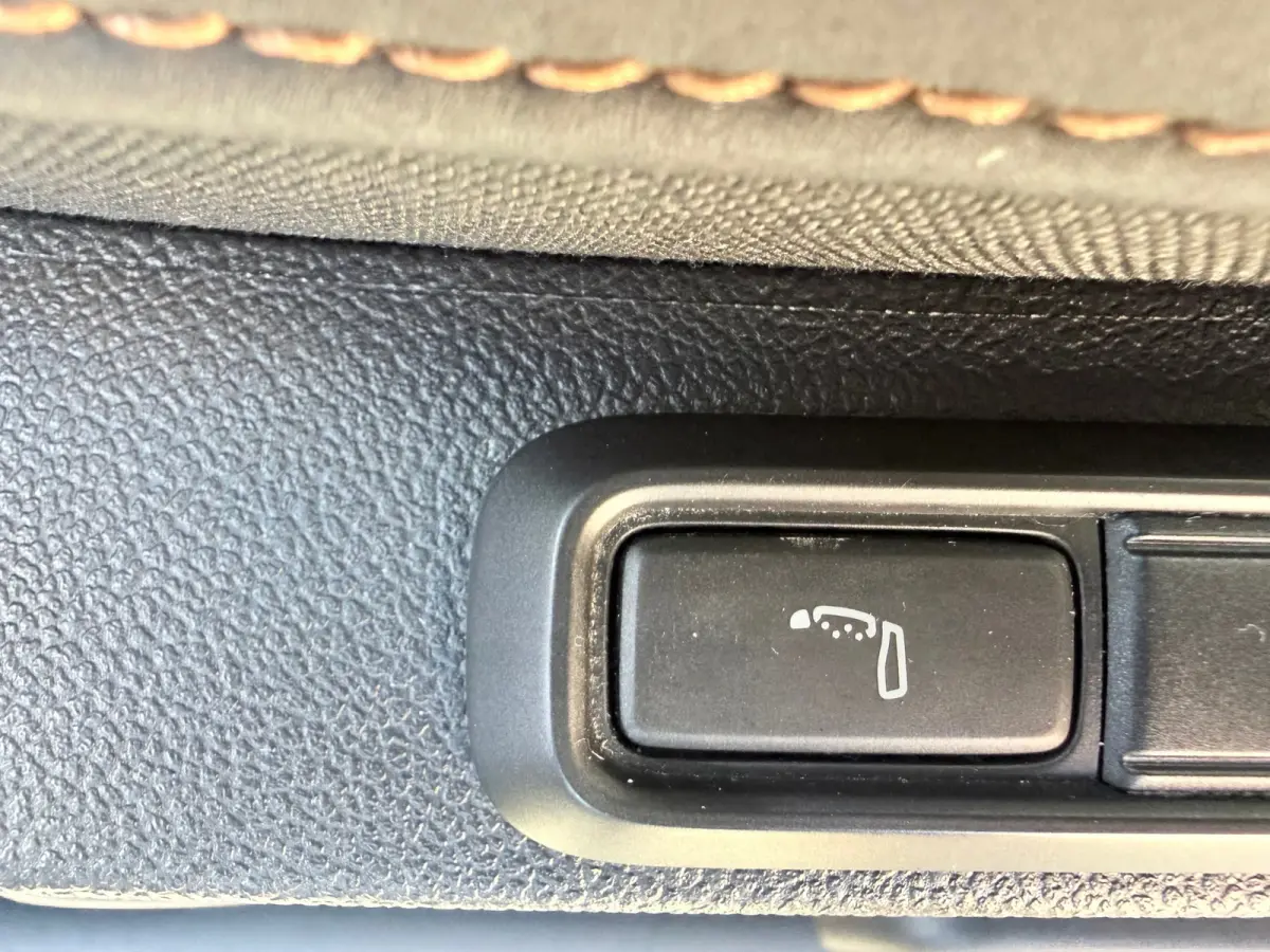 Performance One 62 kWh, SOH 93.4 %,Apple Carplay/Android,Stoelverwarming,Navigatie
