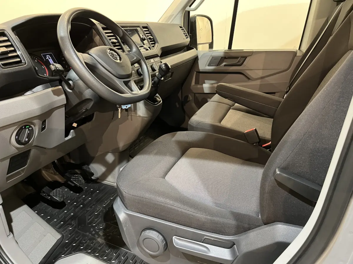 35 2.0 TDI L4H3 180 PK / Euro 6 / Trekhaak 3.000 KG / Airco / CarPlay / Cruise Control / PDC / 57.400 KM !!