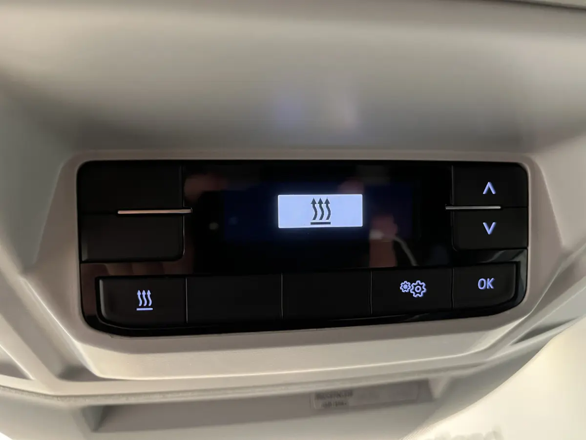 35 2.0 TDI L4H3 180 PK / Euro 6 / Trekhaak 3.000 KG / Airco / CarPlay / Cruise Control / PDC / 57.400 KM !!