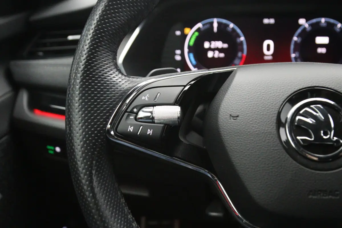 1.4 TSI iV PHEV 204 PK Sportline Business, Keyless, Carplay
