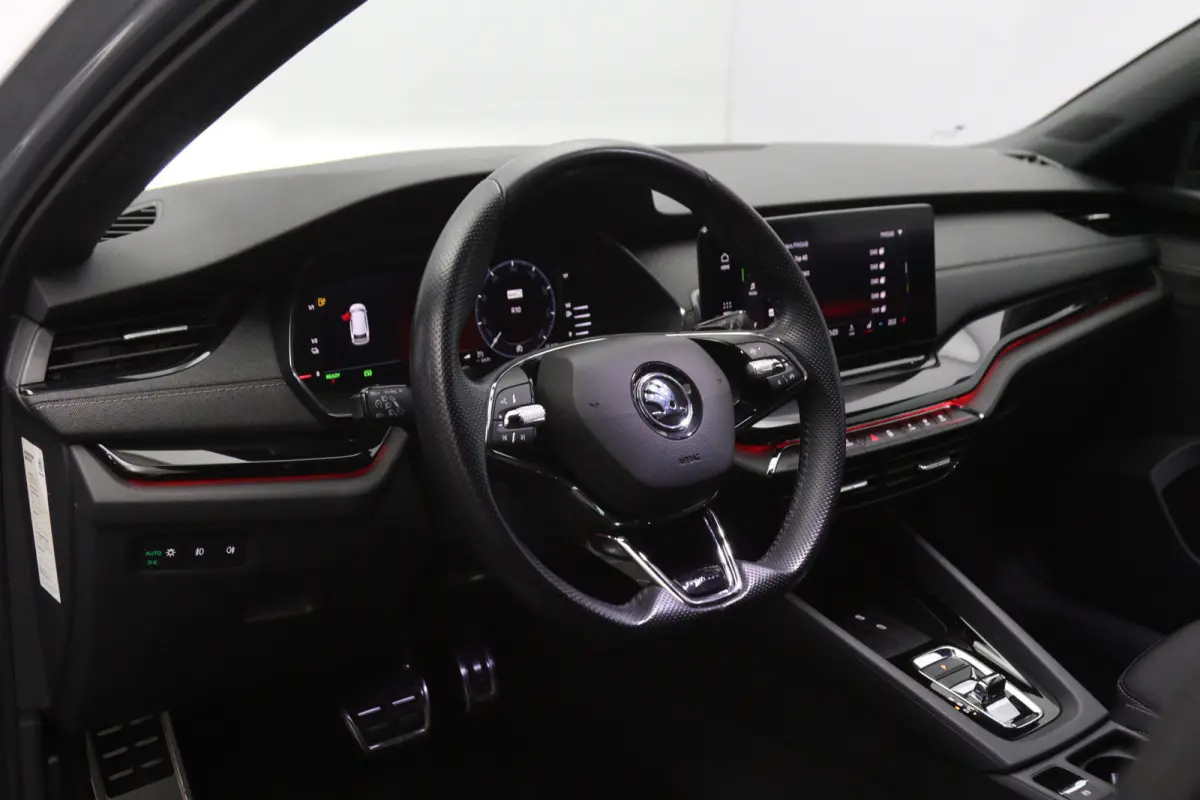 1.4 TSI iV PHEV 204 PK Sportline Business, Keyless, Carplay