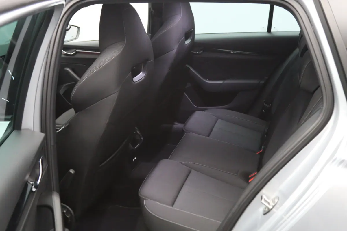 1.4 TSI iV PHEV 204 PK Sportline Business, Keyless, Carplay