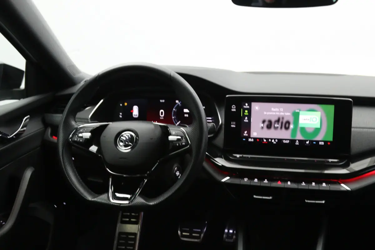 1.4 TSI iV PHEV 204 PK Sportline Business, Keyless, Carplay