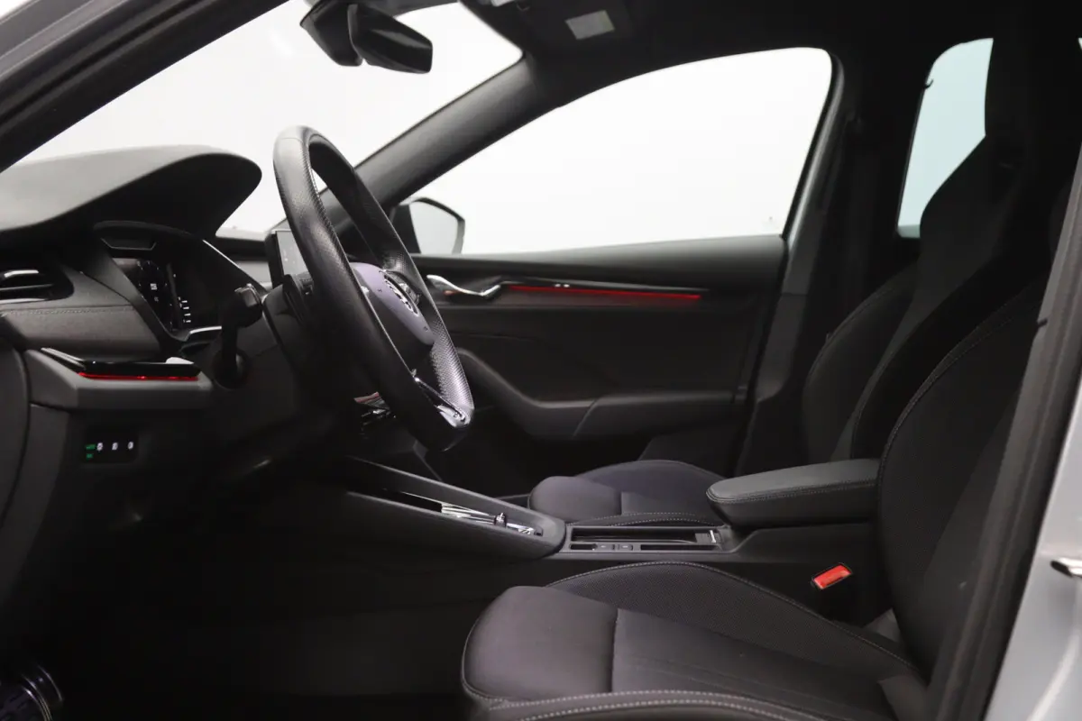 1.4 TSI iV PHEV 204 PK Sportline Business, Keyless, Carplay