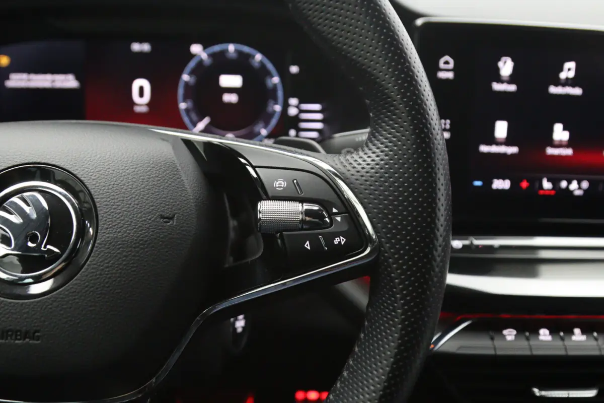 1.4 TSI iV PHEV 204 PK Sportline Business, Keyless, Carplay