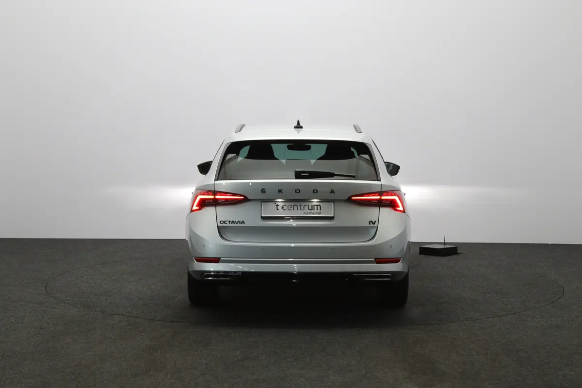 1.4 TSI iV PHEV 204 PK Sportline Business, Keyless, Carplay