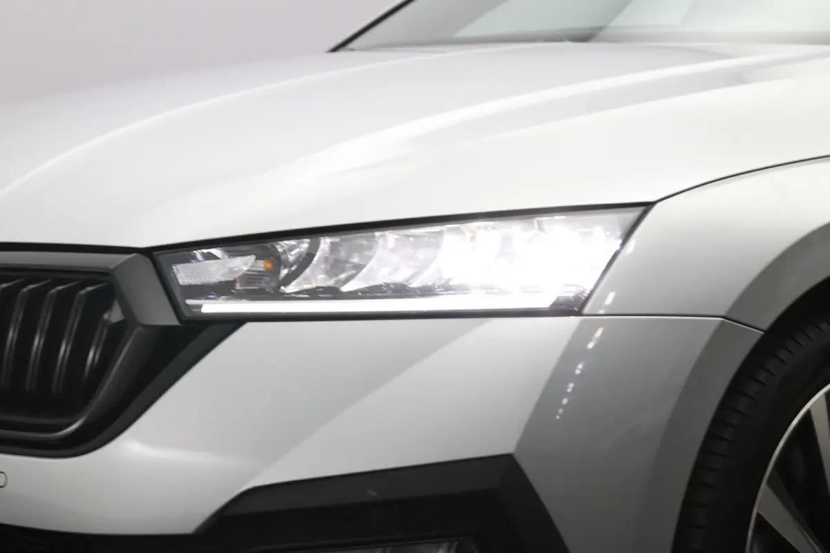 1.4 TSI iV PHEV 204 PK Sportline Business, Keyless, Carplay