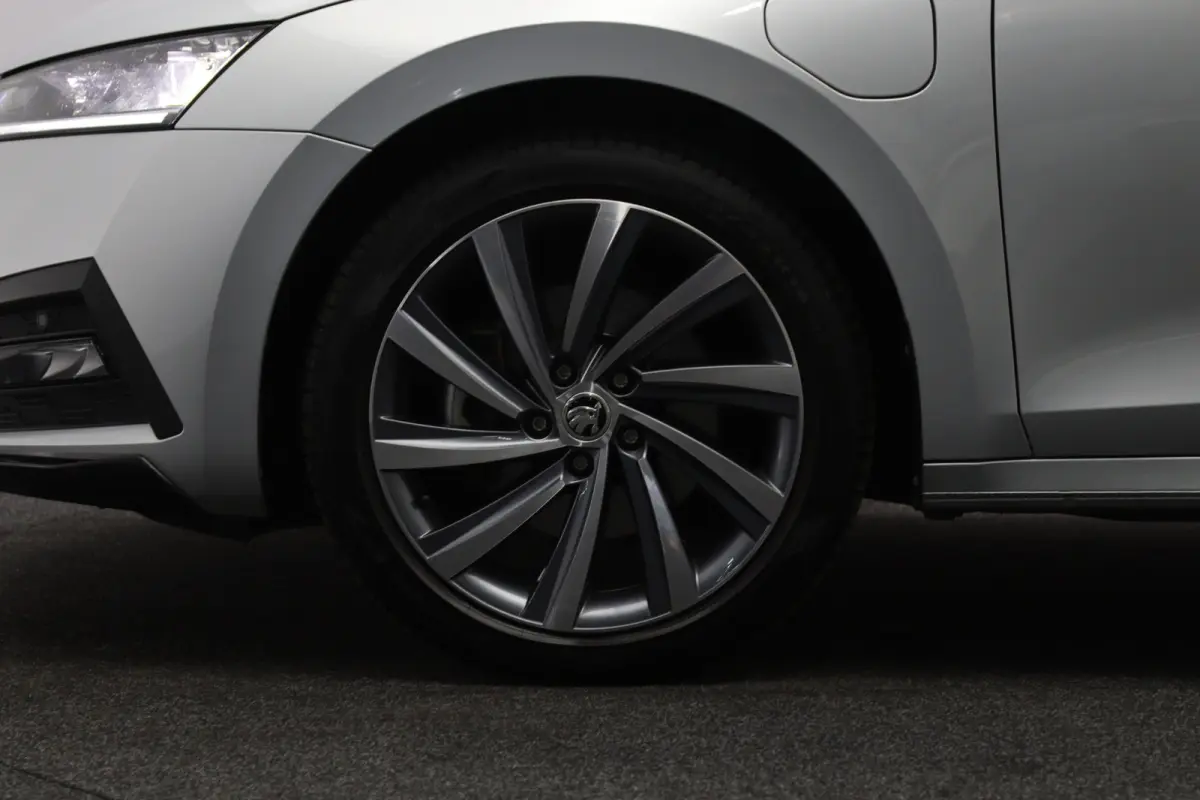 1.4 TSI iV PHEV 204 PK Sportline Business, Keyless, Carplay