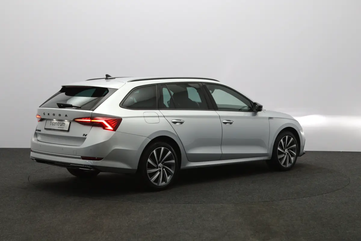 1.4 TSI iV PHEV 204 PK Sportline Business, Keyless, Carplay