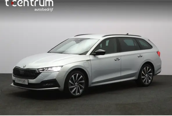 1.4 TSI iV PHEV 204 PK Sportline Business, Keyless, Carplay