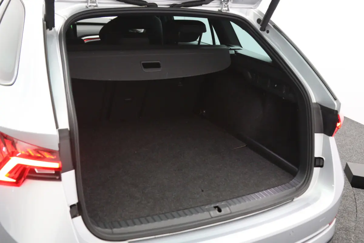 1.4 TSI iV PHEV 204 PK Sportline Business, Keyless, Carplay
