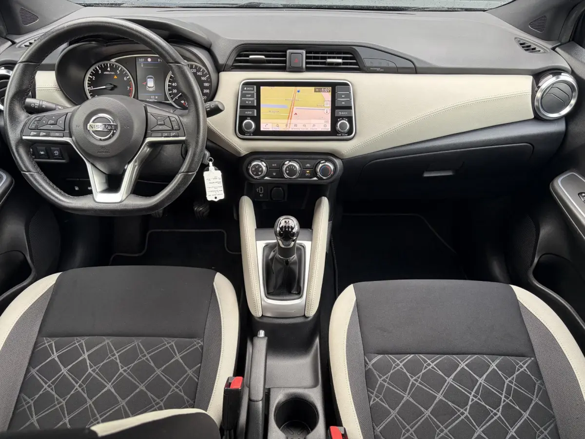 1.0 IG-T N-Design ✓Carplay✓Trekhaak✓Navi✓Airco✓Cruise✓Rijstrooksensor✓Pdc✓Lm velgen✓4 Elekt Ramen✓Zeer Zuinig✓Weinig km✓N.A.P✓Apk tot 04-2027