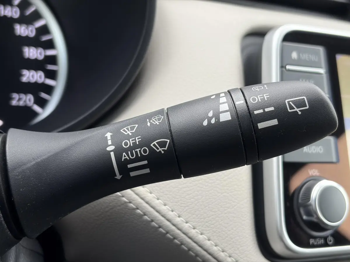 1.0 IG-T N-Design ✓Carplay✓Trekhaak✓Navi✓Airco✓Cruise✓Rijstrooksensor✓Pdc✓Lm velgen✓4 Elekt Ramen✓Zeer Zuinig✓Weinig km✓N.A.P✓Apk tot 04-2027
