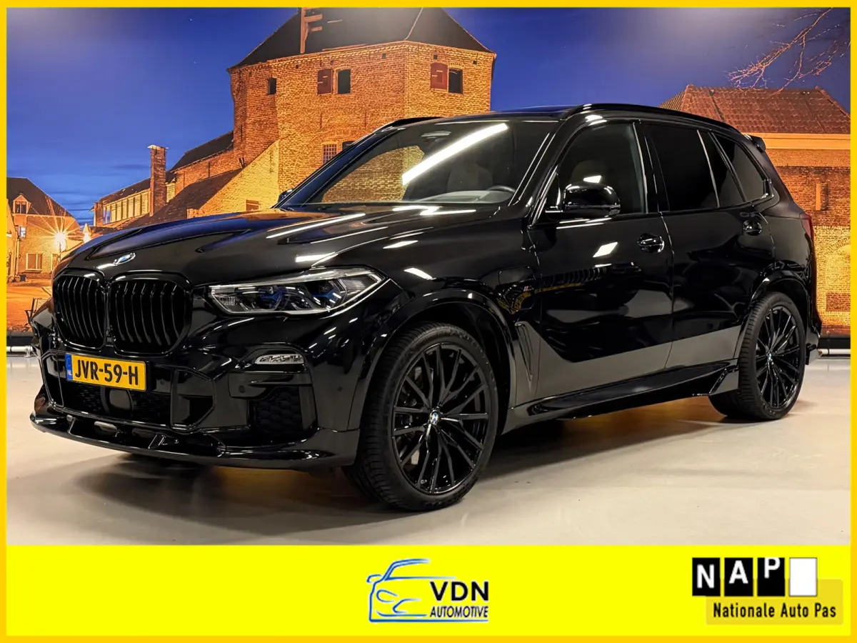 XDrive45e High Exe M-Sport B&W Skylounge Full Options
