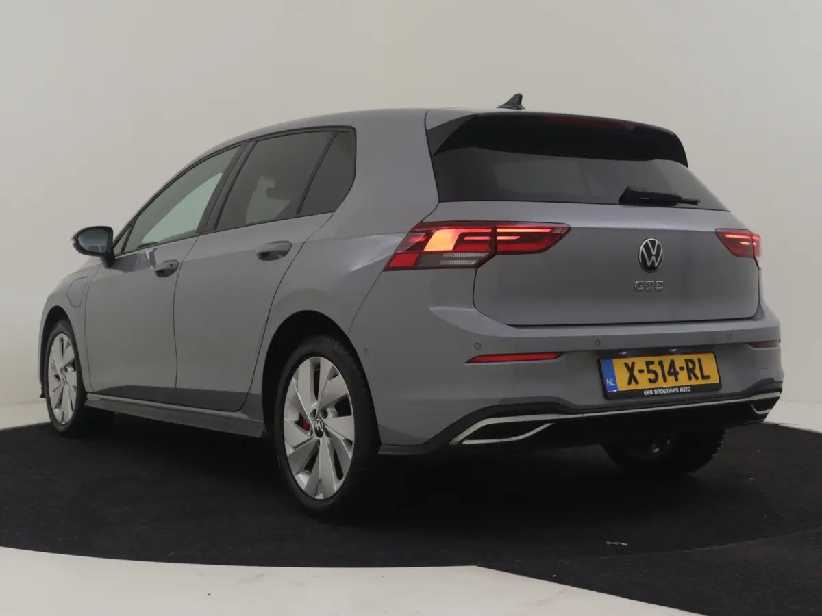 1.4 eHybrid GTE l Nardo Grey l Stoel/Stuurverwarming l Matrix LED l Keyless | Navigatie l Camera l Parkeersensoren l 17"LMV