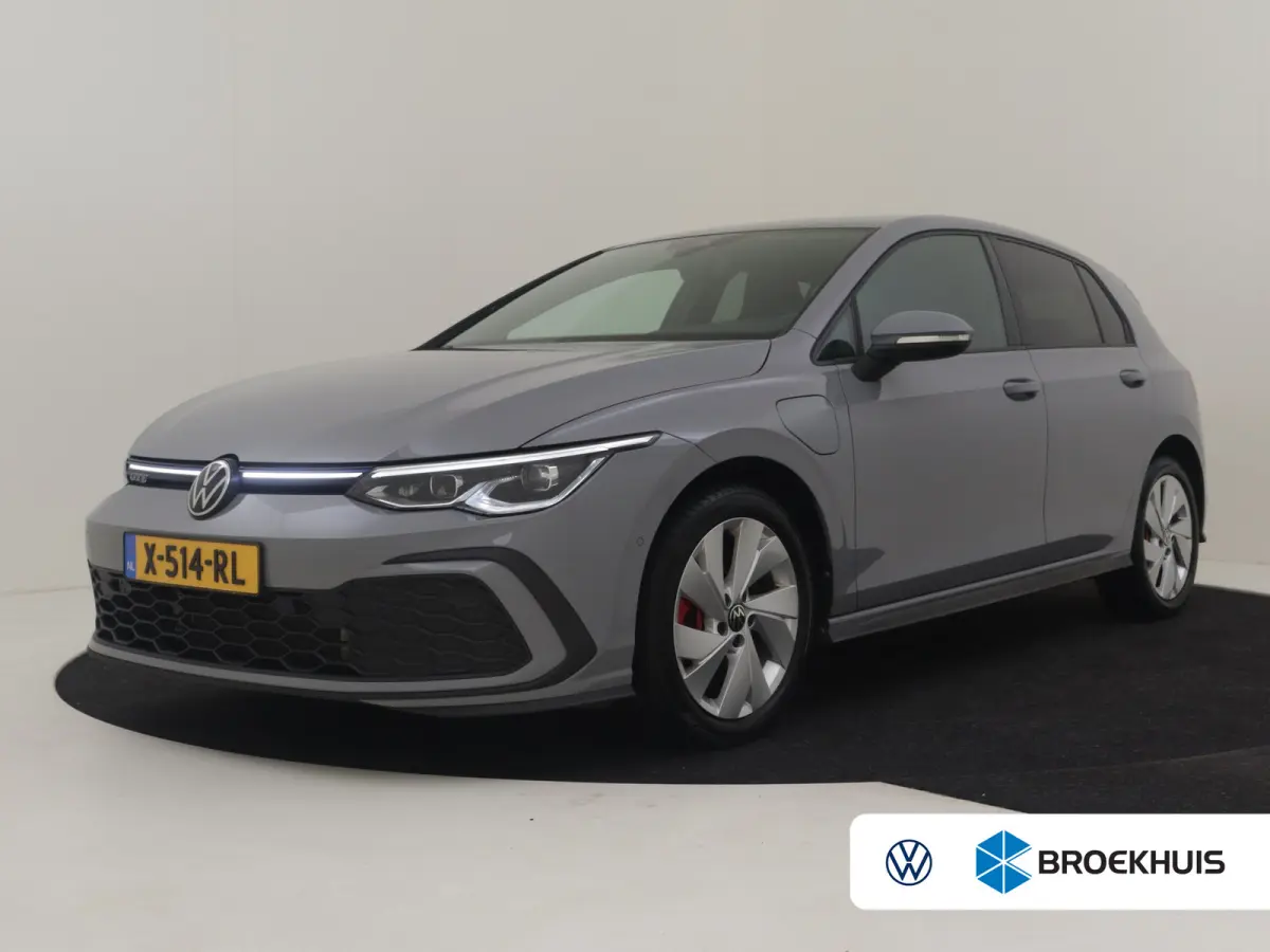 1.4 eHybrid GTE l Nardo Grey l Stoel/Stuurverwarming l Matrix LED l Keyless | Navigatie l Camera l Parkeersensoren l 17"LMV
