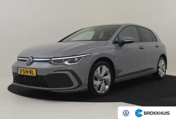 1.4 eHybrid GTE l Nardo Grey l Stoel/Stuurverwarming l Matrix LED l Keyless | Navigatie l Camera l Parkeersensoren l 17"LMV