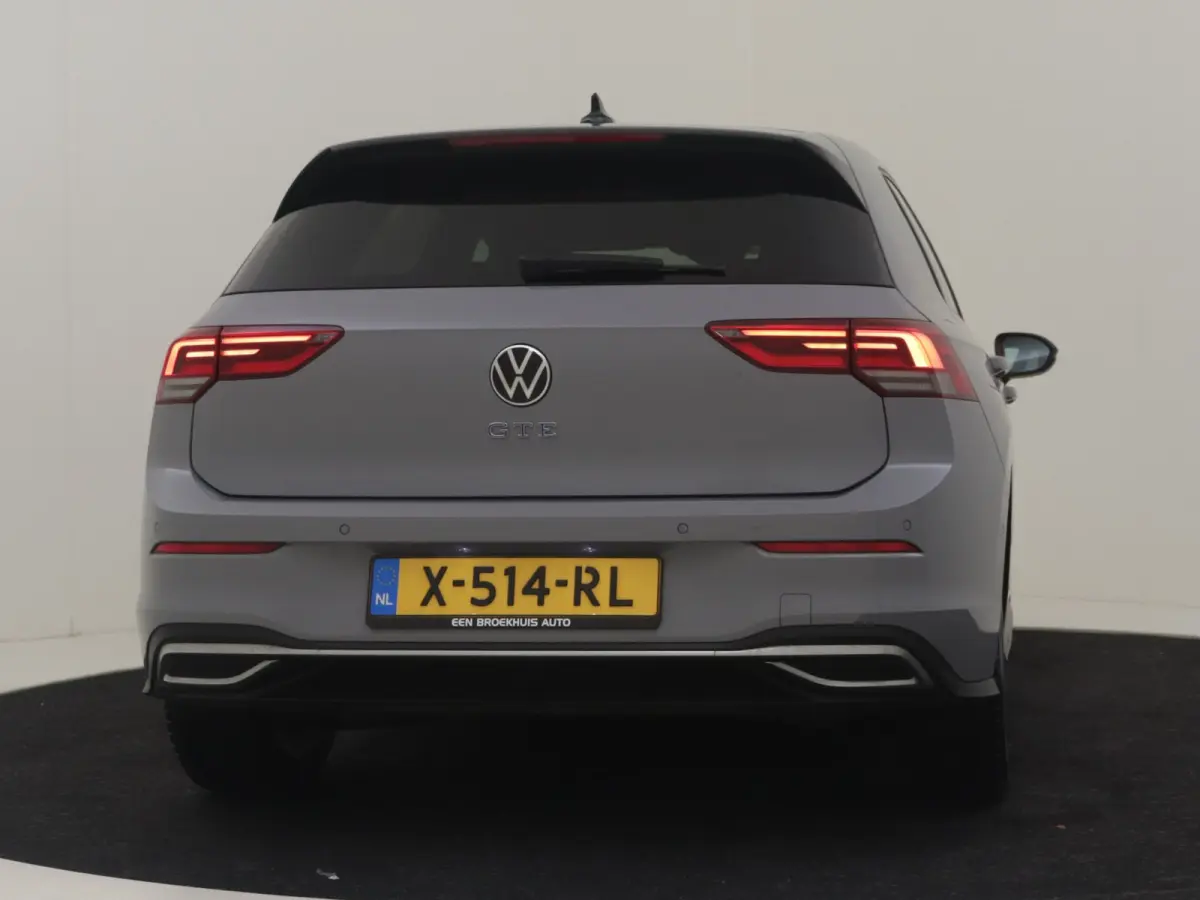 1.4 eHybrid GTE l Nardo Grey l Stoel/Stuurverwarming l Matrix LED l Keyless | Navigatie l Camera l Parkeersensoren l 17"LMV