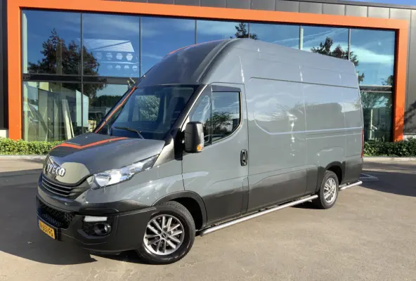 35S14V 2.3 352 H3 L Automaat Cruise Camera 3 Zits Airco Trekhaak 3500 kg Opstap Euro 6 export