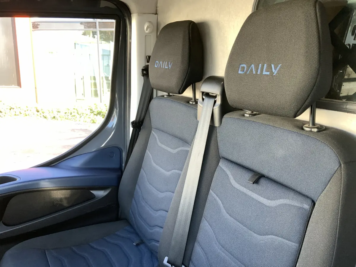 35S14V 2.3 352 H3 L Automaat Cruise Camera 3 Zits Airco Trekhaak 3500 kg Opstap Euro 6 export