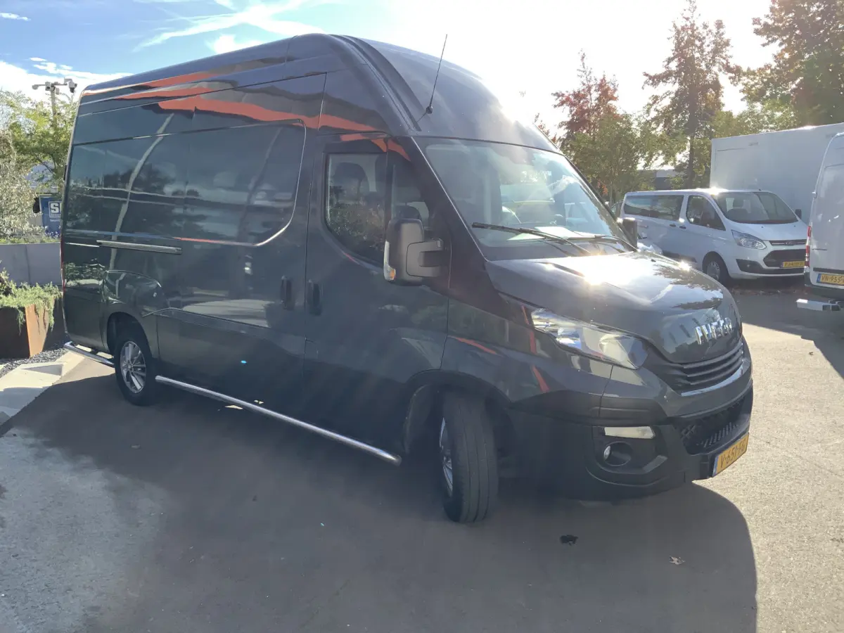 35S14V 2.3 352 H3 L Automaat Cruise Camera 3 Zits Airco Trekhaak 3500 kg Opstap Euro 6 export