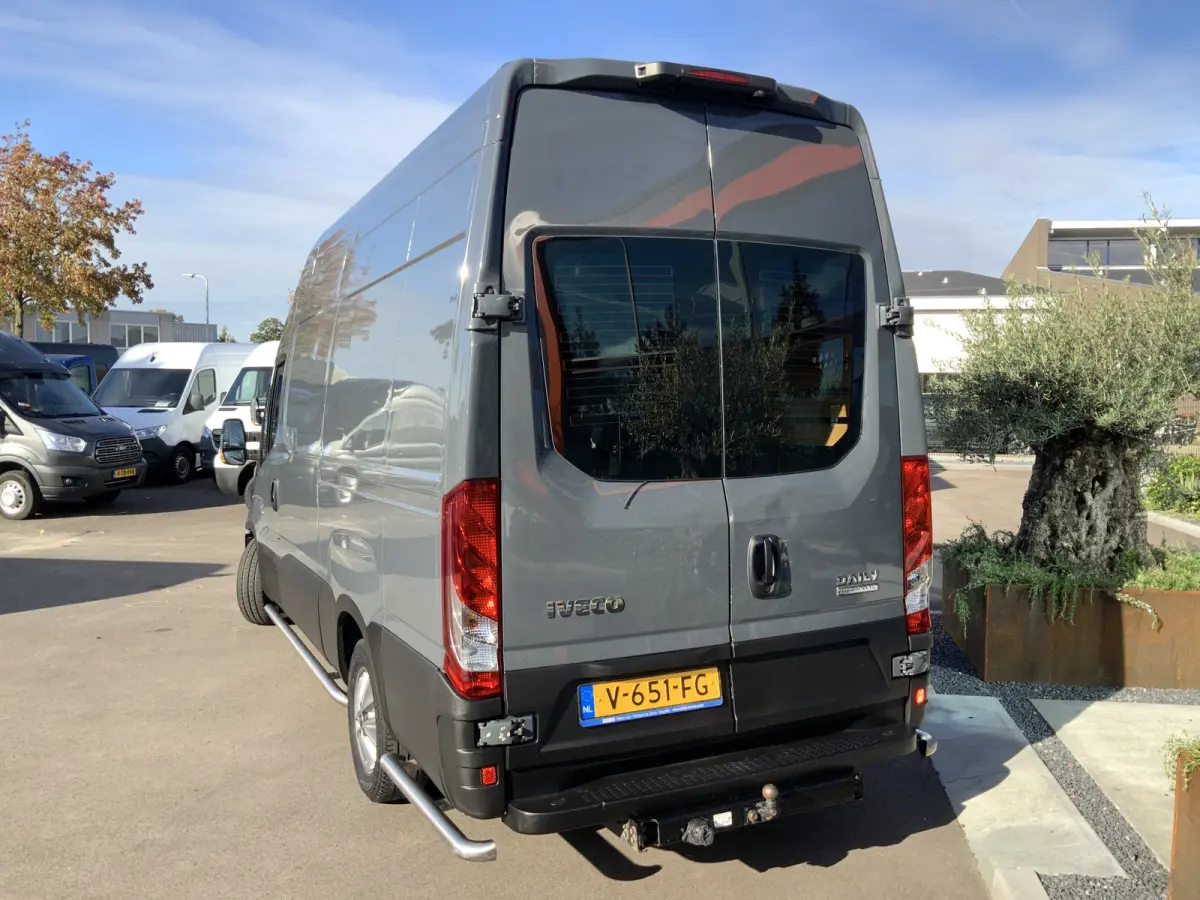 35S14V 2.3 352 H3 L Automaat Cruise Camera 3 Zits Airco Trekhaak 3500 kg Opstap Euro 6 export