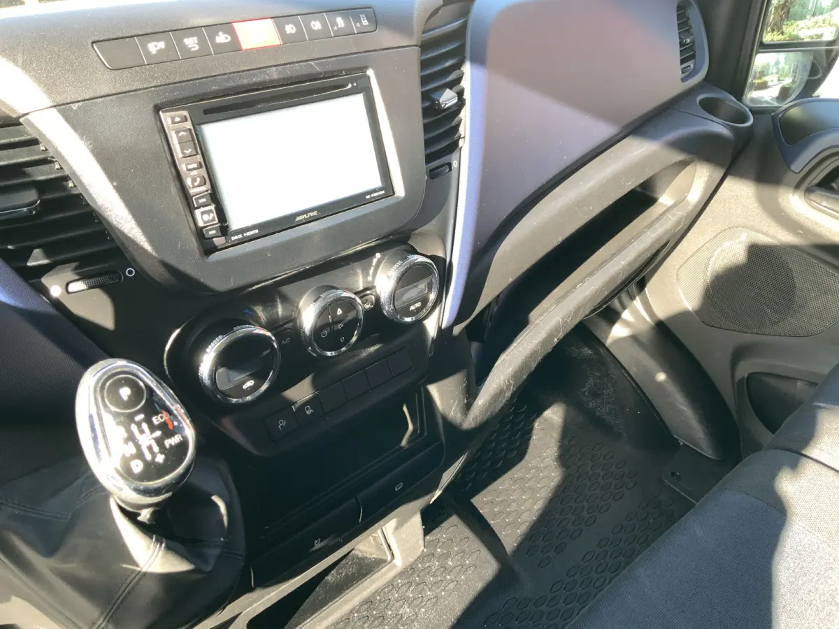 35S14V 2.3 352 H3 L Automaat Cruise Camera 3 Zits Airco Trekhaak 3500 kg Opstap Euro 6 export