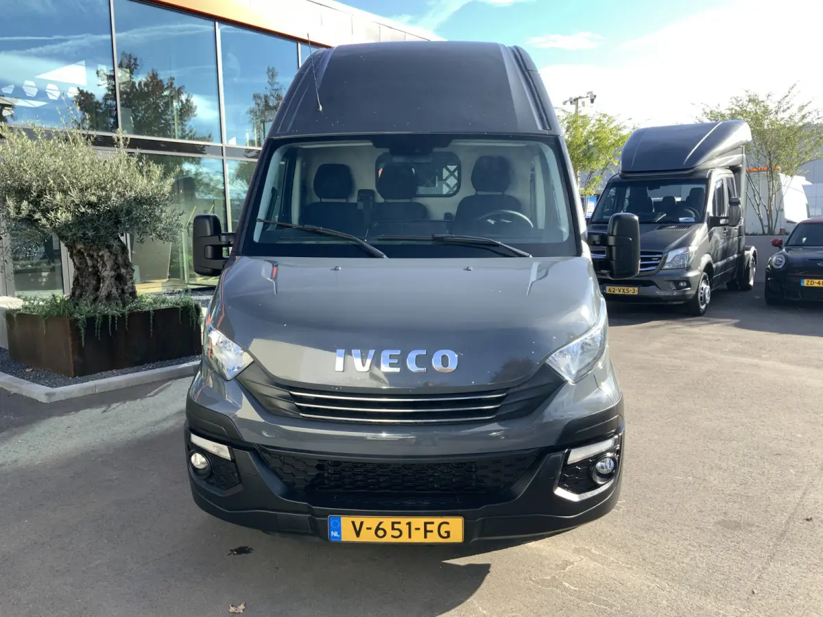 35S14V 2.3 352 H3 L Automaat Cruise Camera 3 Zits Airco Trekhaak 3500 kg Opstap Euro 6 export