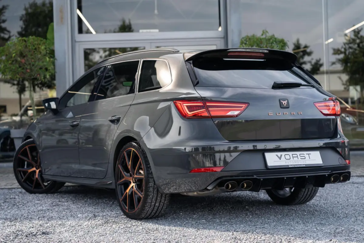 2.0 TSI CUPRA R 4Drive Carbon Pano Beats Brembo