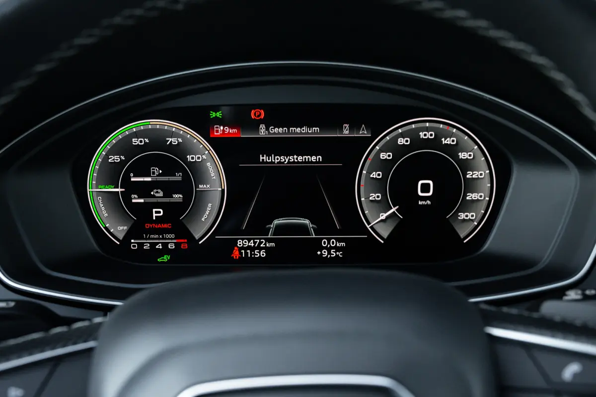 50 TFSI e S edition Competition | Achteruitrijcamera | Apple Carplay/Android Auto|telefoonintegratie premium | Elektrisch bedienbare achterklep | Panoramadak | Achteruitrijcamera | Stoelverw
