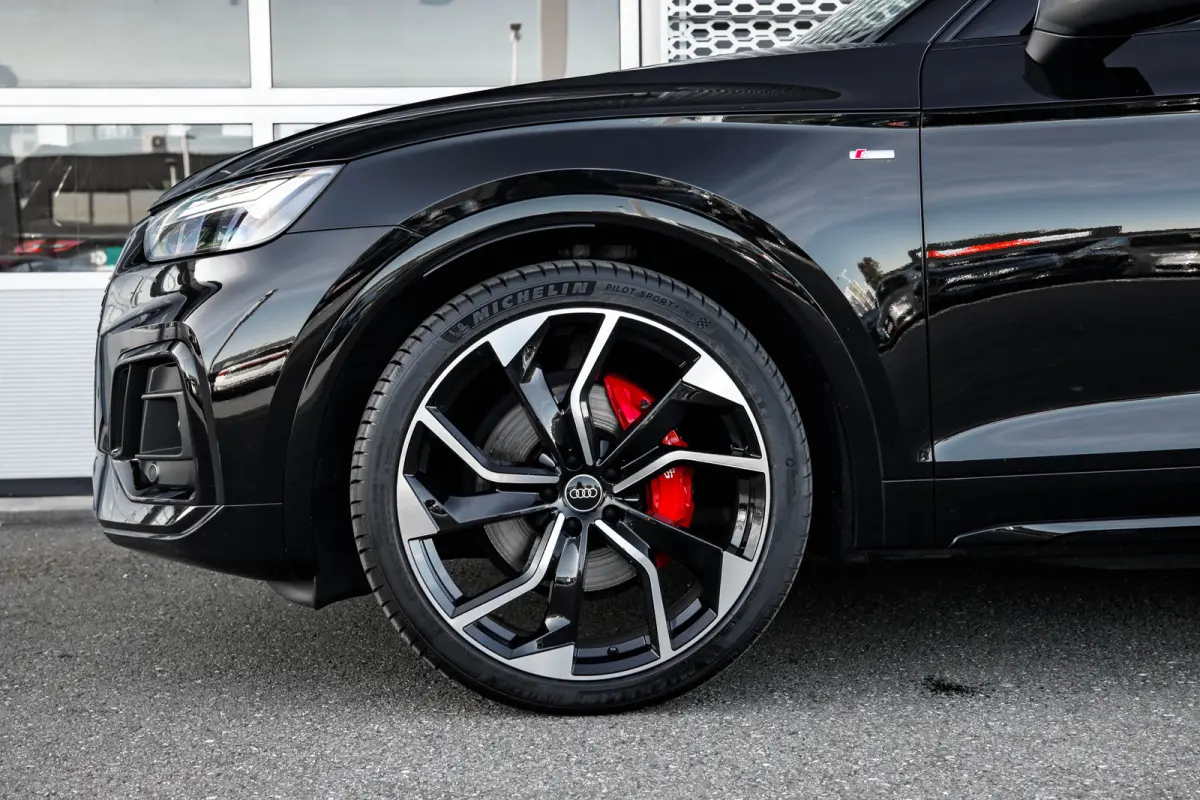 50 TFSI e S edition Competition | Achteruitrijcamera | Apple Carplay/Android Auto|telefoonintegratie premium | Elektrisch bedienbare achterklep | Panoramadak | Achteruitrijcamera | Stoelverw