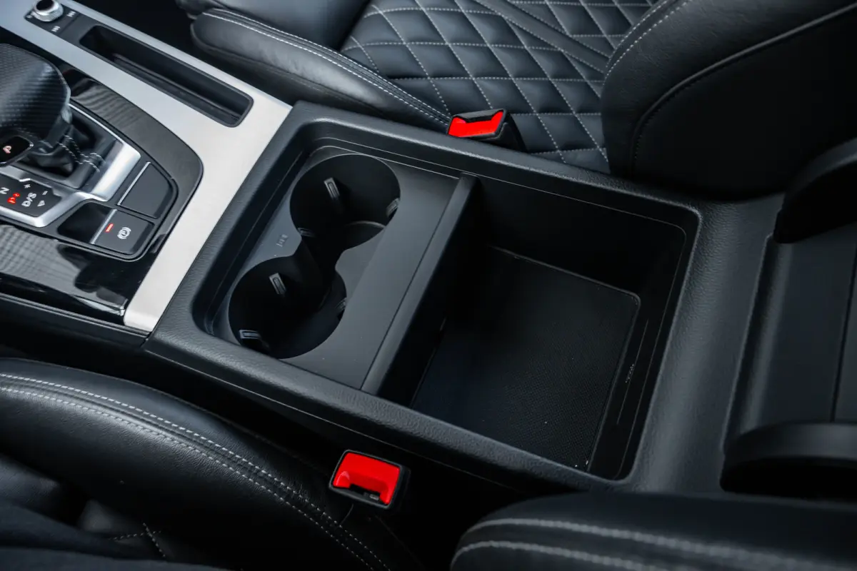 50 TFSI e S edition Competition | Achteruitrijcamera | Apple Carplay/Android Auto|telefoonintegratie premium | Elektrisch bedienbare achterklep | Panoramadak | Achteruitrijcamera | Stoelverw