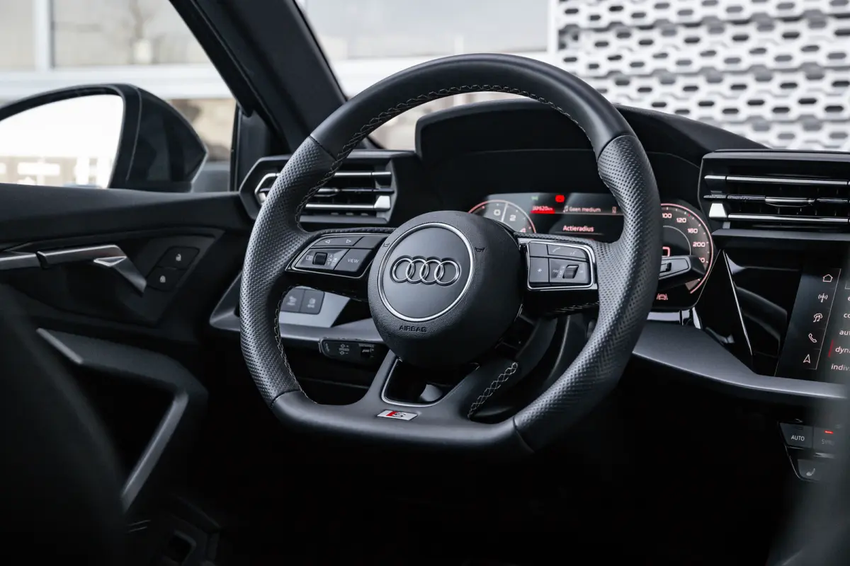 45 TFSI e S edition Competition | Panoramadak | Achteruitrijcamera | ACC | Sfeerverlichting | | Achteruitrijcamera | Apple Carplay/Android Auto|telefoonintegratie premium | Cruise control ad