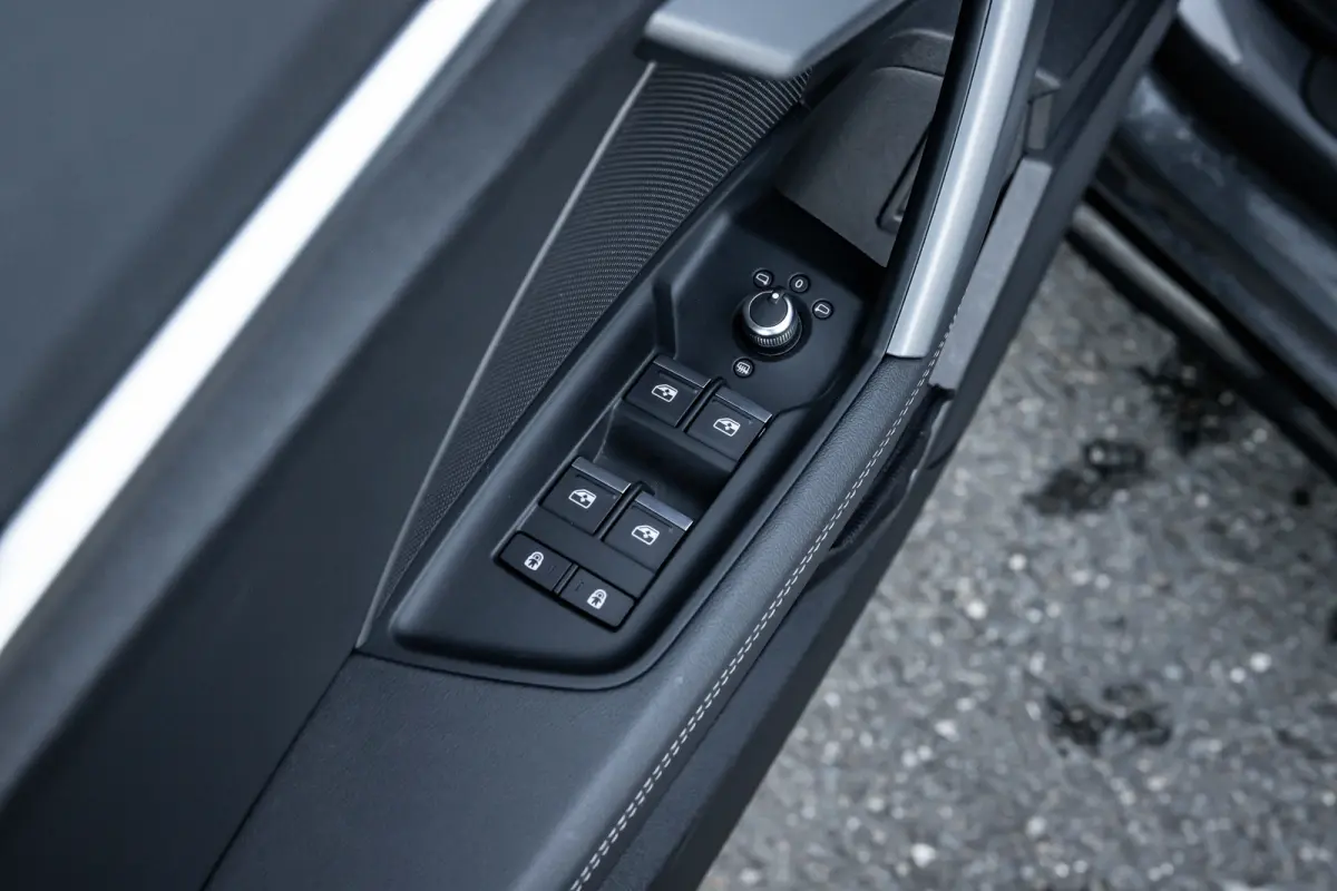 45 TFSI e S edition Competition | Panoramadak | Achteruitrijcamera | ACC | Sfeerverlichting | | Achteruitrijcamera | Apple Carplay/Android Auto|telefoonintegratie premium | Cruise control ad