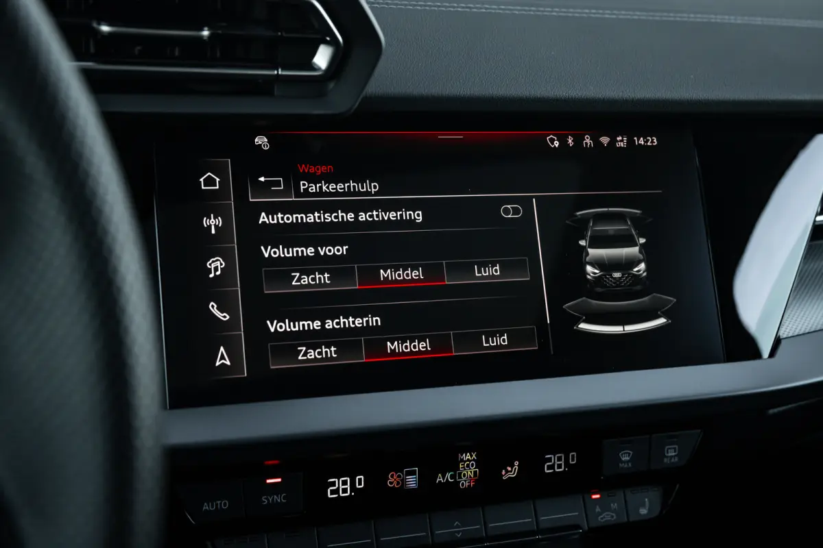 45 TFSI e S edition Competition | Panoramadak | Achteruitrijcamera | ACC | Sfeerverlichting | | Achteruitrijcamera | Apple Carplay/Android Auto|telefoonintegratie premium | Cruise control ad