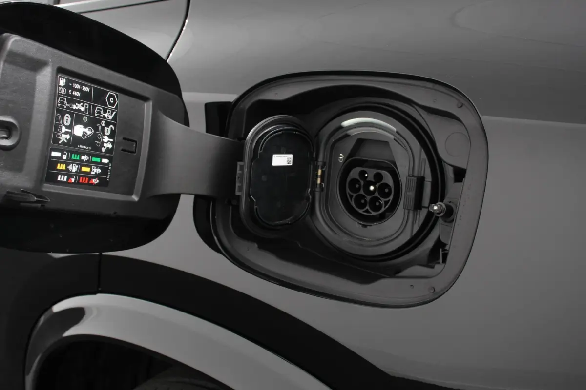 4MATIC AMG PHEV Line Night Pack Camera Navigatie Cruise Control Keyless Go Apple Carplay/Android Auto Lichtmetalen velgen