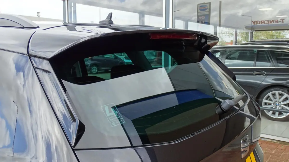 1.0 EcoTSI Style | 5deurs | Navi | Airco | Hoge Instap | 2019 | Vol opties | Inruil mogelijk