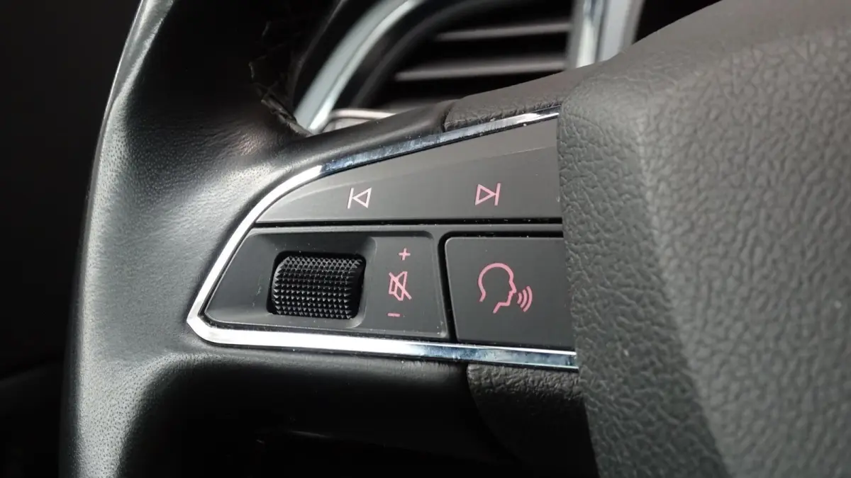 1.0 EcoTSI Style | 5deurs | Navi | Airco | Hoge Instap | 2019 | Vol opties | Inruil mogelijk