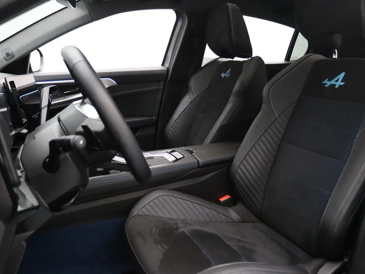 4x4 plug-in hybrid 300pk atelier Alpine Panoramadak | Stoel-/stuur-/voorruitverw.