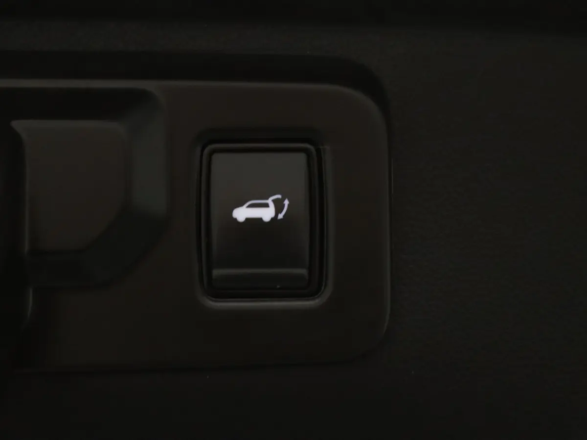 4x4 plug-in hybrid 300pk atelier Alpine Panoramadak | Stoel-/stuur-/voorruitverw.