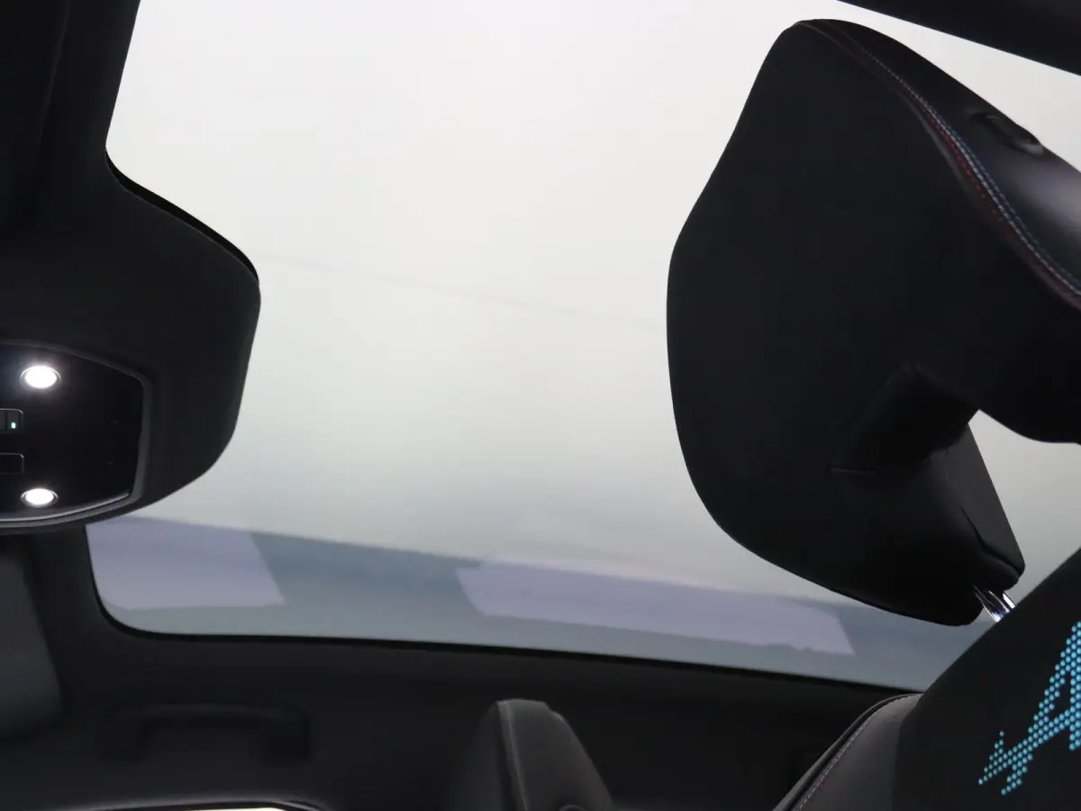 4x4 plug-in hybrid 300pk atelier Alpine Panoramadak | Stoel-/stuur-/voorruitverw.