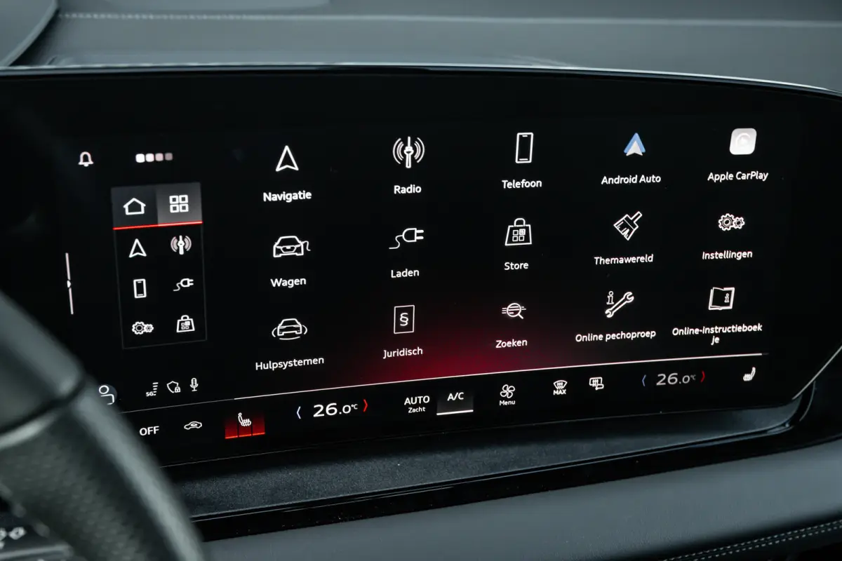 S edition performance 100 kWh | Achterstoelen verwarmd | Apple Carplay/Android Auto|telefoonintegratie premium | Cruise control adaptief | Panoramadak | Luchtvering | Trekhaak | Bang & Olufs