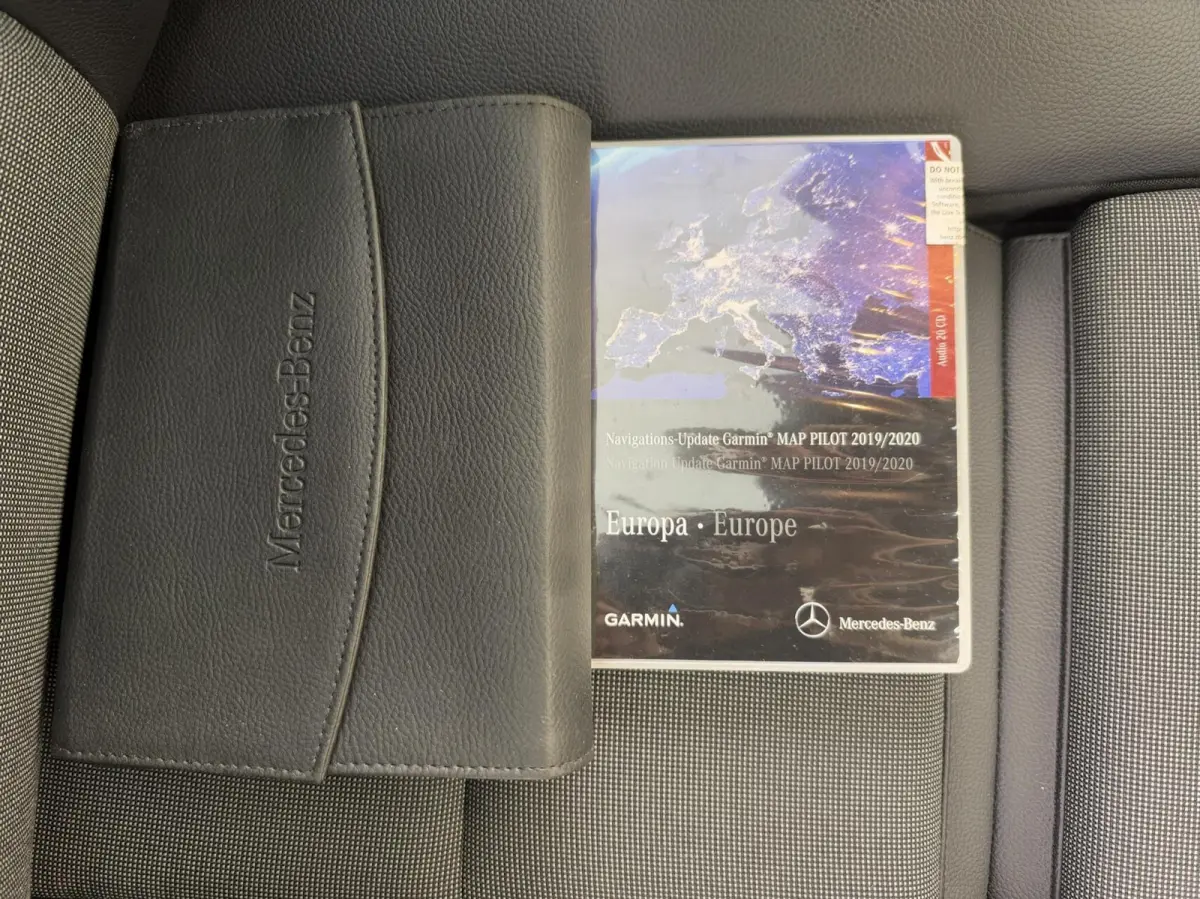 180 d/AUT/PANO/PARKS/NAVI/CRUISE/APK/NAP