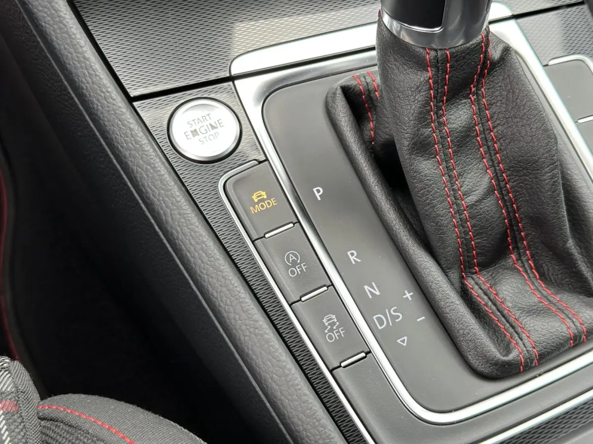 2.0 TSI GTI Performance panoramadak, camera!