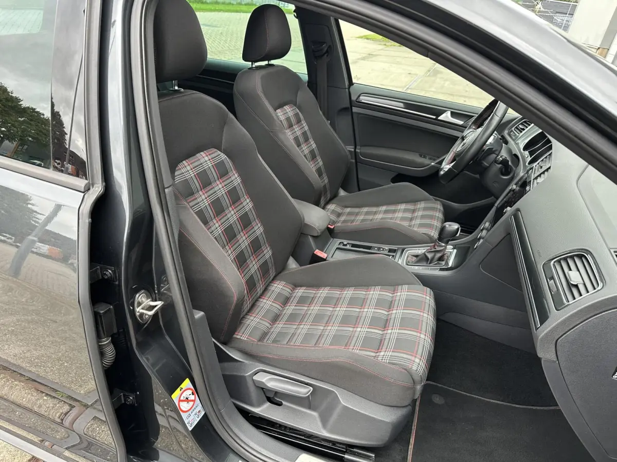 2.0 TSI GTI Performance panoramadak, camera!